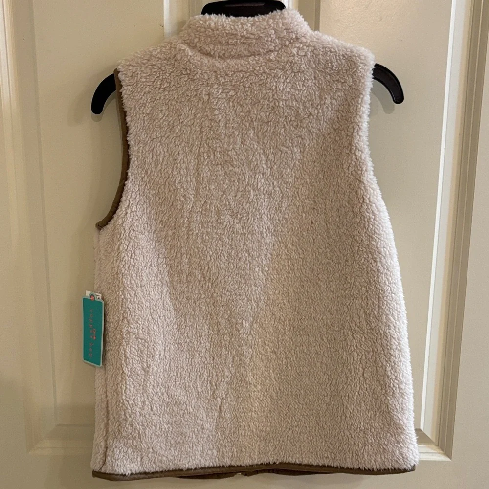 Copper Key Ivory Sherpa Fleece Vest